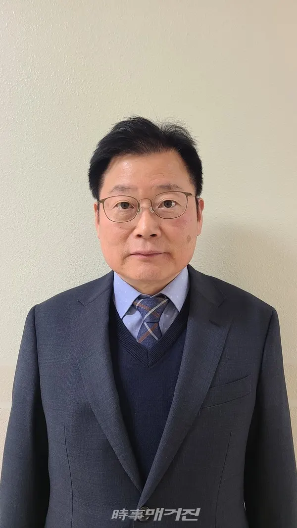 개인위생 및 바이러스감염 지속예방 포럼(PVPF) 회장과 세진이앤피, 세진케미텍 대표이사와 GONGXI농업투자집단 사업본부장을 역임하고 있는 김홍길 회장.