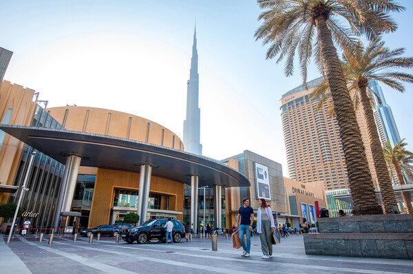 두바이 도심에 위치한 대표 쇼핑 명소 두바이 몰 (사진_VisitDubai)