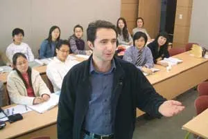 ▲ 이곳은 이름만 들어도 화려할만한 이력을 소유한 교수들을 초빙해 학생들의 글로벌 마인드 향상을 위한 수업과 세미나, 학술대회를 개최하는 등 각고의 노력을 아끼지 않고 있다.