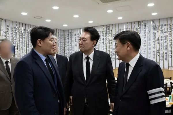 김상민 경남 창원의창 국회의원 예비 후보도 빈소를 찾아 윤석열 대통령과 조우한 것으로 알려졌다. (사진_독자제공)