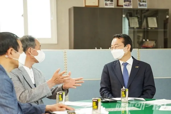 김종식 목포시장, 1일 동장으로 소통 행정/사진=목포시청 제공