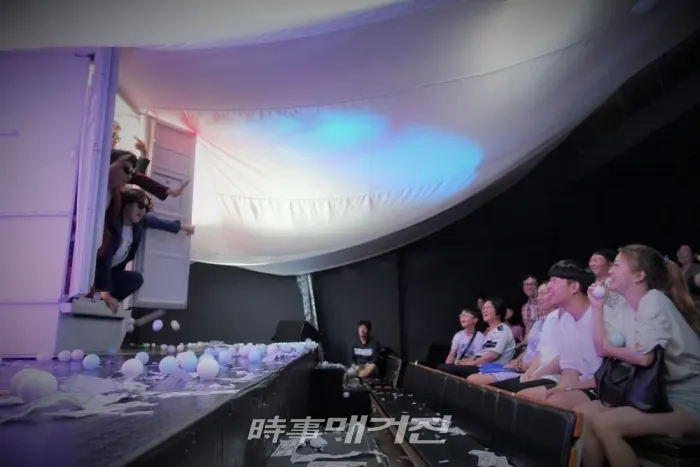 화끈한 퍼포먼스! 2019년 화제작 ‘헬로 스트레인저’에 스타들의 응원릴레이 끊이지 않아 / 사진=시사매거진 하명남 기자