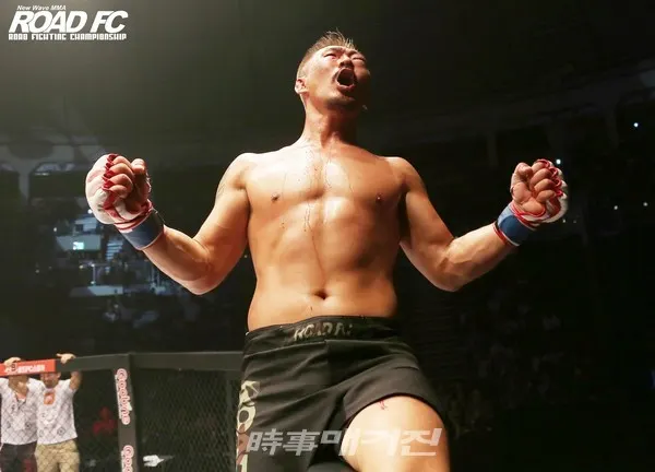 박정교 선수(사진_ROAD FC)