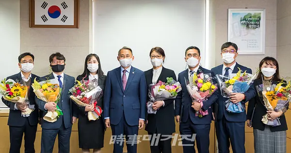 병무청은 “기존 관행을 극복하고 국민이 체감할 수 있는 정책 구현을 위하여 적극행정 우수사례 7건을 선정하고 공로자에 대하여 19일 시상했다”고 밝혔다.(사진_광주전남지방병무청)