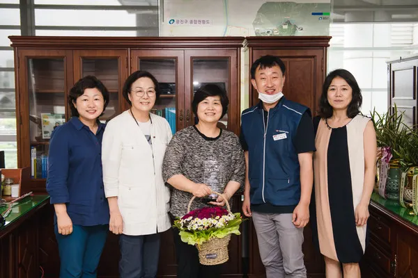 감사패 기념사진