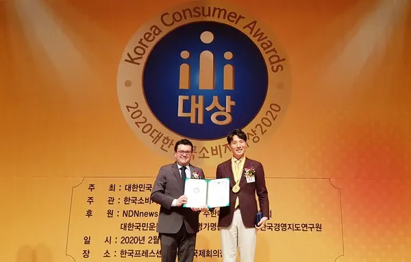 조민호 시크릿다이렉트코리아 대표(우측)와 후안 카를로스 카이사 로세로 주한 콜롬비아 대사