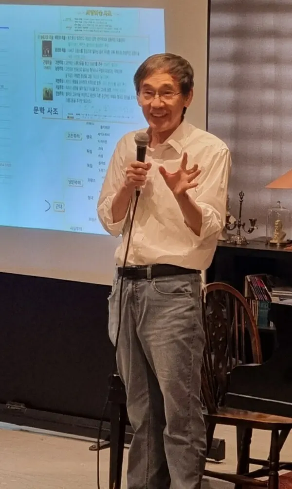 하창식 교수는 공학자이지만 특히 고전음악을 중심으로 문학, 미술, 및 영화를 아 우르는 ‘예술의 융합’이라는 독창적 지적 탐구를 이어가고 있다.