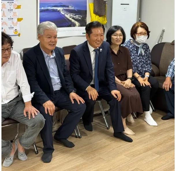 문정우 (전) 군수 정청래 민주당 대표
