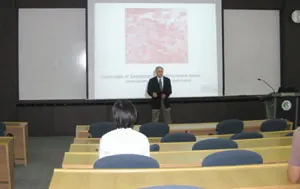 ▲ 석학 유치 대상자인 David E. Briles 박사는 폐렴구균 PspA를 이용한 영유아 백신을 세계 최초로 개발하였다.
