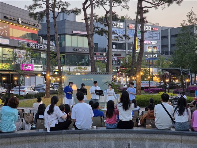 혁신도시 ‘문화미식회’ 버스킹 지난달 공연(사진_원주시)