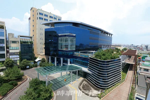 제주권역재활병원청사 전경