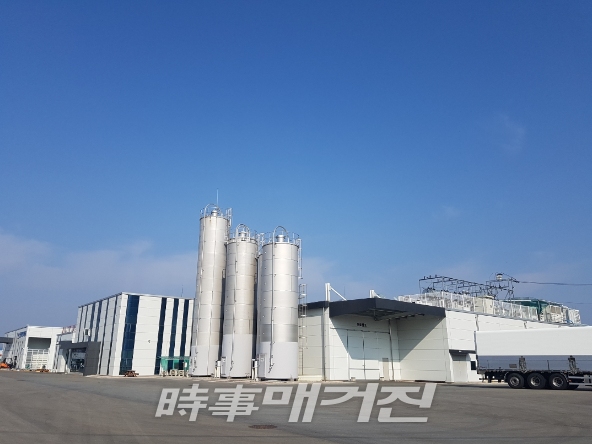 인성피앤씨(주)의 경쟁력은 20년 동안 지속해 오고 있는 성실성과 다른 곳으로 눈 돌리지 않고 오직 자신 있는 한 가지에 집중하고 투자하는 모습이라 할 수 있다.