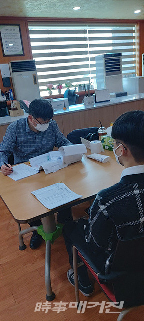 광주전남지방병무청은 "18일(목) 순천 청암대에 위치한 사회복무요원 복무관리센터에서 찾아가는 생계곤란사유 병역감면 상담을 실시했다"고 밝혔다.(사진_광주전남지방병무청)