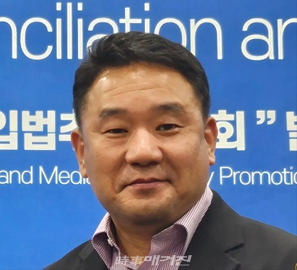 대한환경포럼 한성희 회장 “블록체인 기반 탄소배출권 플랫폼 구축으로 EU CBAM(탄소 국경 조정 제도)과 같은 국제 탄소 규제에 대응해야” (사진제공_ 대한환경포럼)