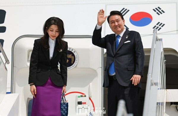 윤석열 대통령과 김건희 여사.(사진_대통령실)