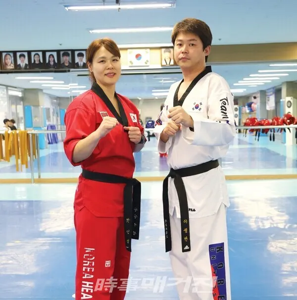 고려대 박연정 태권도 아카데미는 (왼쪽)박연정 대표, (오른쪽)이성만 관장 (사진_ 고려대 박연정 태권도 아카데미 이성만 관장)