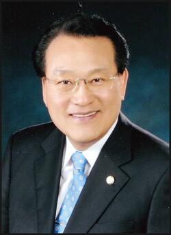 김호일 現 회장