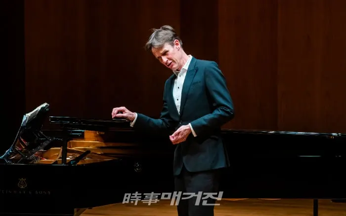 2019 서울국제음악제 봄 콘서트, 이안 보스트리지 & 줄리어스 드레이크 (사진제공=오푸스)