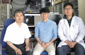 ▲ 연구실은 우수한 연구 장비와 연구 인력을 통해 비구면 엑스선 복합굴절렌즈의 제조방법 등 30여 건의 국내등록 특허와 2건의 국제특허를 출원하는 등 성과를 거뒀다.