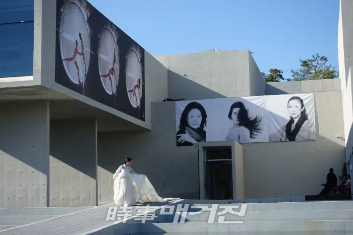 복미경(국립민속국악원 상임안무가) <뱀의 비유> / 시사매거진 하명남 기자