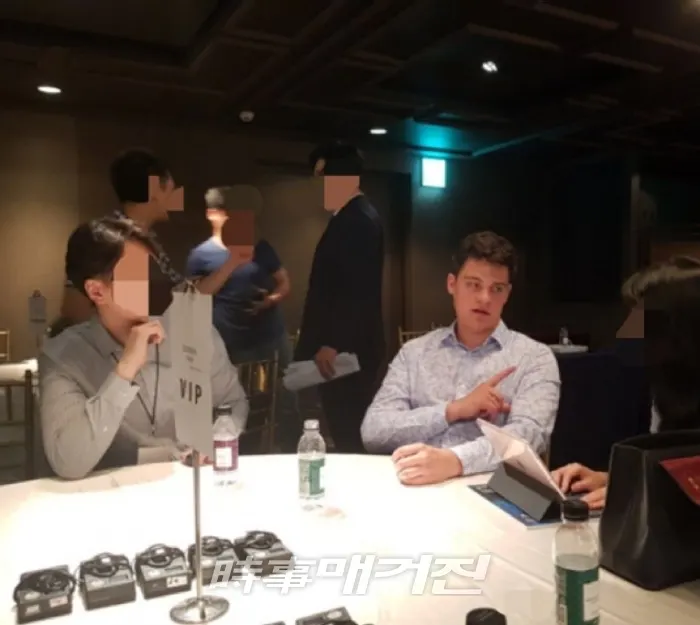[지난 11일 인터뷰를 하고 있는 듀카투어의 CEO 조지 벨]