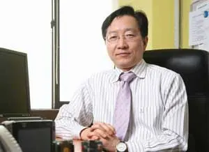 ▲ 조위덕 컨버전스연구소장은 “고도의 정보화 인프라를 기반으로 융복합 서비스와 지능형 사물들이 어우러진 지능공간을 구축하는 것이 UCRi의 비전”이라고 설명한다.