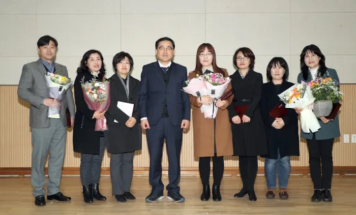 운영 평가 우수시설과 유공종사자 시상(사진제공:창원시청)