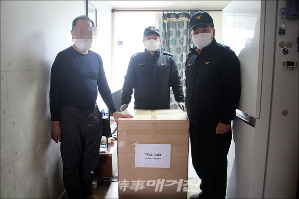 광주 남부소방서, 긴급구호물품 화재피해 주민에 지원