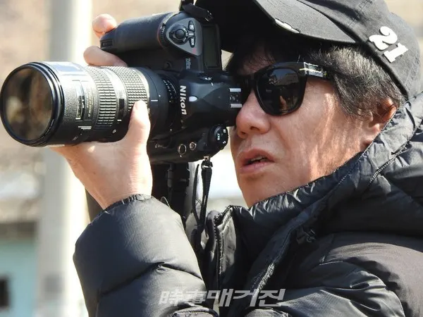 대한민국 사진작가 지영빈 감독