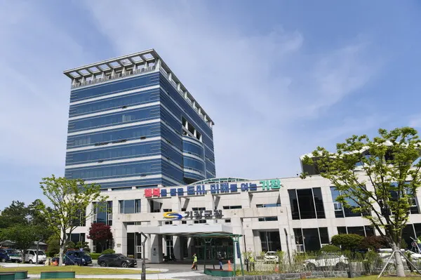 기장군청사 전경.(사진_기장군)