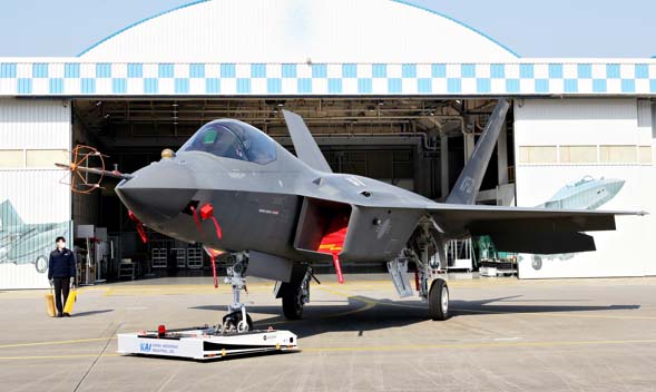 KF-21 BORAMAE보라매 (사진=KAI한국항공우주산업)