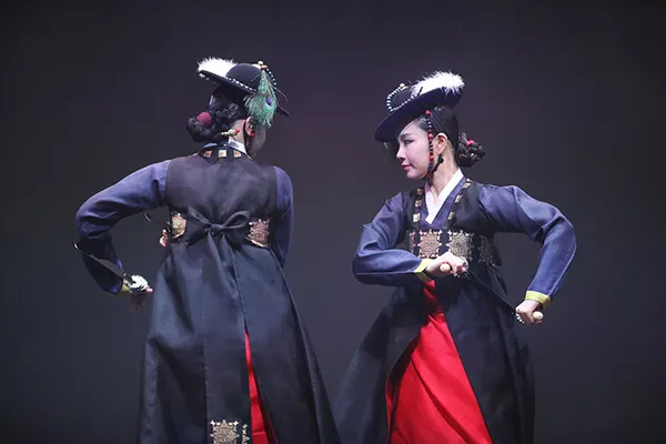 임상미, 허여진의 ‘호남검무’ (사진_시사매거진 김형석 기자)