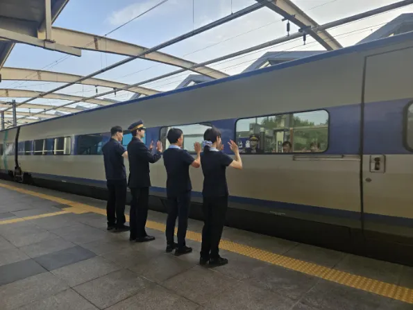 울산역에서 진행된 KTX 단체 여행.(사진_코레일)