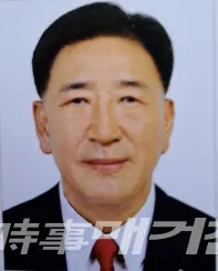 제6대 세계태권도송무회 회장에 추대된 양승길 회장(사진_박종문 기자)