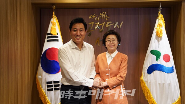 (사진 = 이은재 강남구청장 예비후보, 오세훈서울시장과 심도있게 논의 후 사진)
