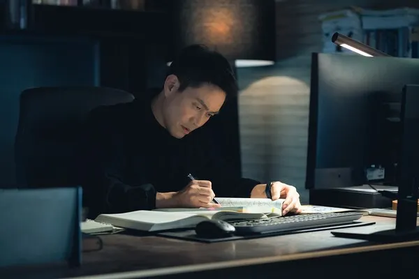 악귀(사진=디즈니+ 제공)