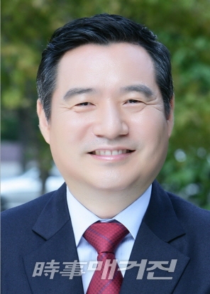 김다섭 변호사, <br>​​​​​​​법무법인 民友