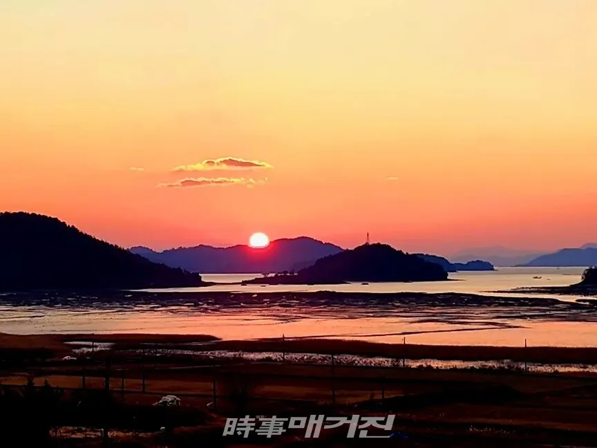고흥반도 중산전망대에서의 일몰(사진_조용우)