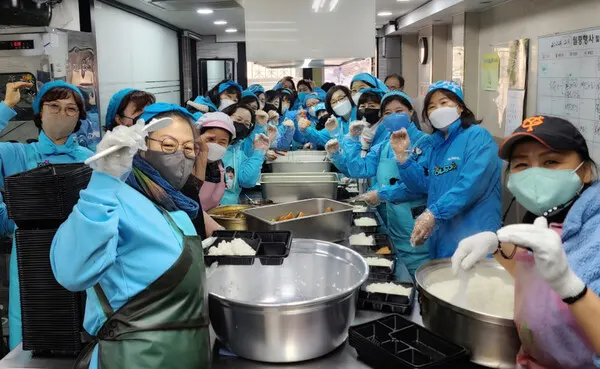 임영웅 팬클럽 영웅시대밴드(나눔모임) 제공