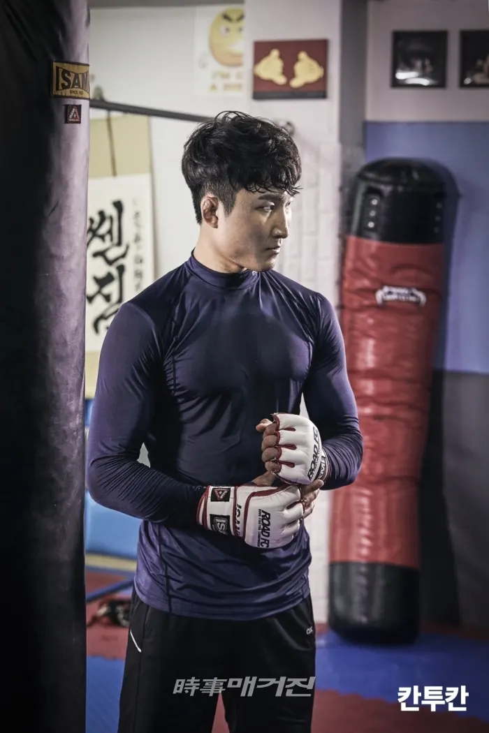 이정영 ROAD FC 페더급 챔피언(사진_칸투칸)