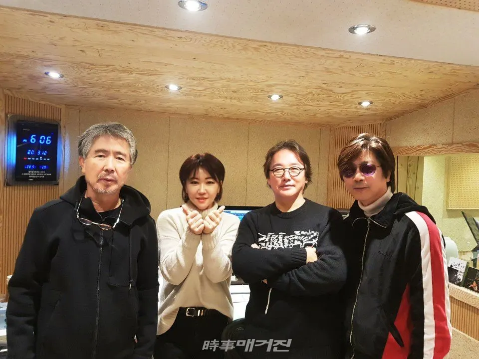 레코딩을 마치고