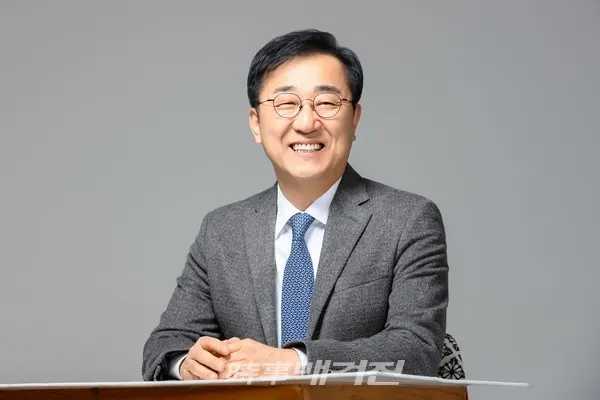 김윤덕전주갑예비후보(사진_후보사무실)