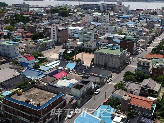 목포시는 행정안전부에서 추진한 2020년 안전한 보행환경조성 공모사업에 시가 신청한 ‘목포 근대문화사길 보행환경개선사업’이 지난 8일 최종 선정됐다.(사진_목포시청)