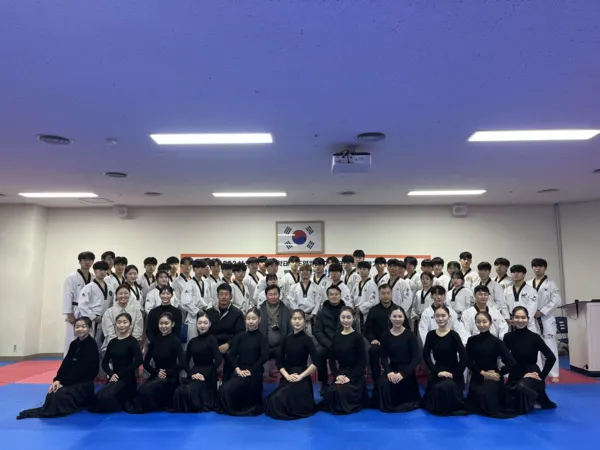 2024년 KUTF 국가대표 시범공연단이  호남대학교 세계관에서  동계훈련 및 워크샵’을 실시하였다.(사진_KUTF 국가대표 시범공연단)