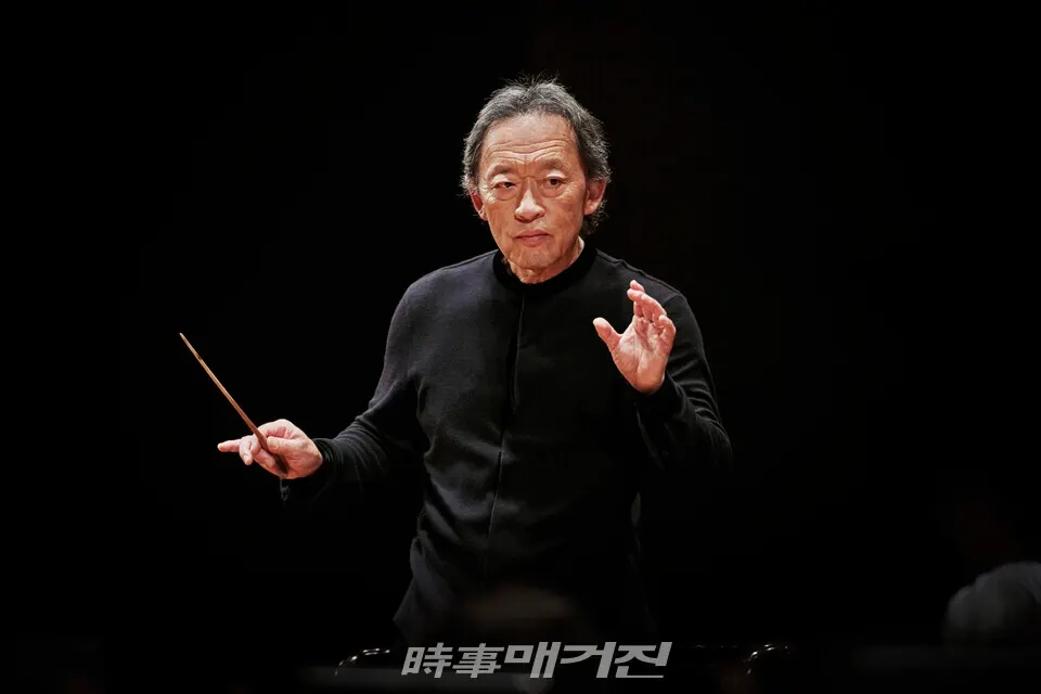 MyungwhungChung (c)Takafumi Ueno_Tokyo Phil