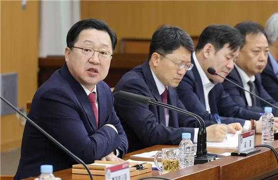이장우 대전시장은 "대전시는 비상 진료체계를 유지하기 위해 의료현장의 목소리를 들으며 필요한 지원을 아끼지 않을 것"이라고 말했다. (사진_시사매거진 DB)