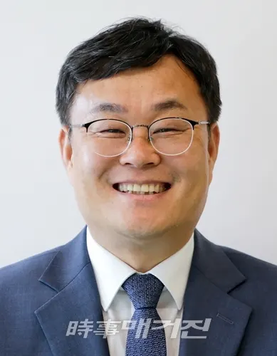 민선 7기 시작과 함께 취임 후 공약사업 7개 분야 100개 사업을 선정해 ‘돈 버는 농업농촌=장수’라는 등식과 ‘힘쎈 장수’라는 브랜드를 각인시킨 장영수 군수.