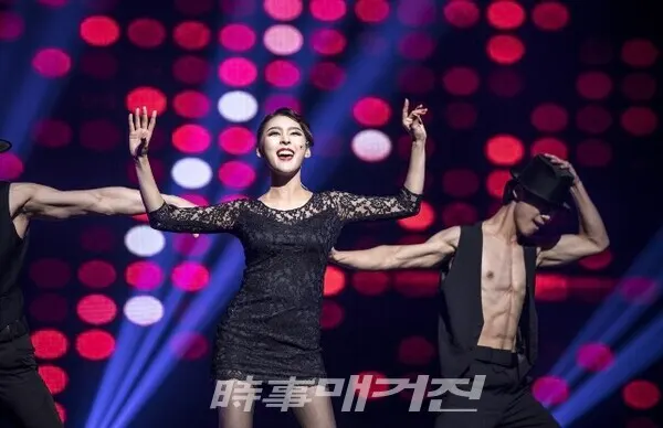 . ‘2021 제7회 DIMF 뮤지컬스타’ 경연 모습_심사위원 출연작 미션을 소화한 우수상 수상자 ‘이재림’