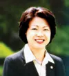 법무법인 화연 박순덕 대표변호사 ■ 학력 ·1987년 전남여자고등학교 졸업 ·1991년 서울대학교 약학대학 제약학과 졸업 ·1995년 서울대학교 법과대학 사법학과 졸업·1997년 사법시험 합격(39회)·2000년 사법연수원 수료(29기) ■ 전문분야·가사소송(이혼, 상속 등), 형사(간통, 혼인빙자간음, 사기 등), 행정(약사법 등) ■ 경력·제일국제특허법률사무소 근무 / 박순덕법률사무소 개업 / 화연법률사무소 개업·대한약사회, 병원약사회, 건강사회를 위한 약사회 고문 변호사·서울대학교 신의약품개발연구센터 심사위원·대한변호사협회 법