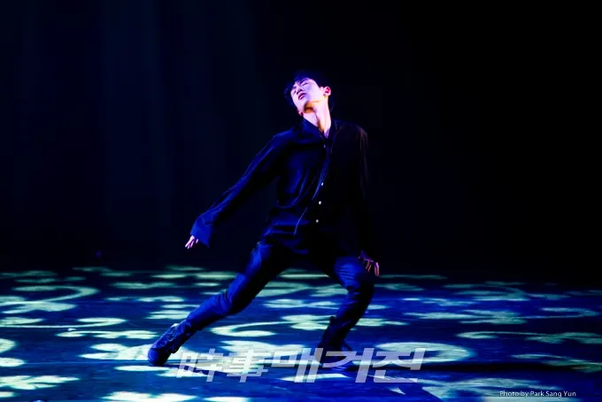 제32회 성남무용제 이상길 안무 우현우의 춤 '슬럼프' (시사매거진 = 박상윤 문화전문 사진기자)